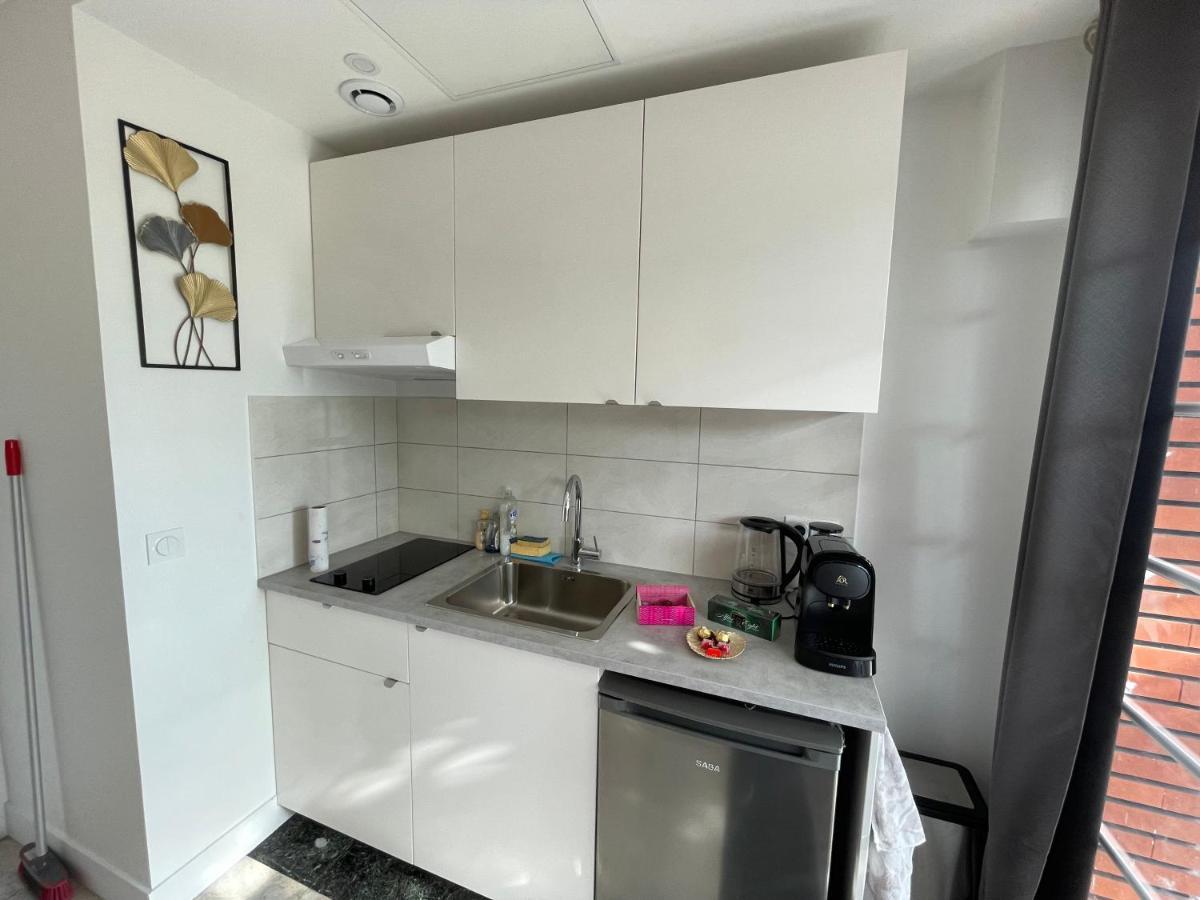 Joli T2, Terrasse Et Jardin, Ideal Pour Familles, A 15 Min De L'Aeroport Roissy Cdg Tremblay-en-France Exterior photo